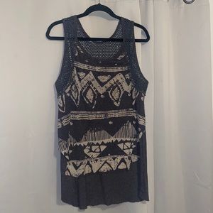 We The Free, Size Large tank